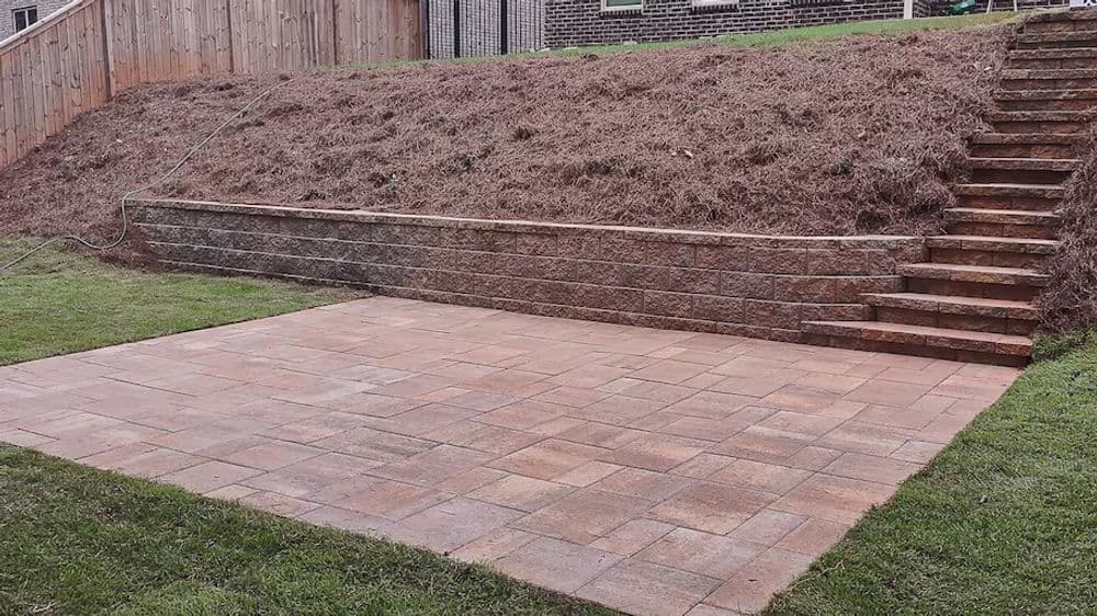 Backyard Patio and Retaining Wall Construction